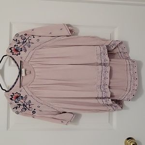 Know Rose High Low Blouse, Dusty Pink with Embroidery, XLarge